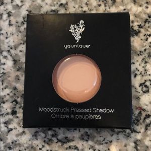 Younique Moonstruck Pressed Shadow
